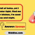 scavenger hunt riddles